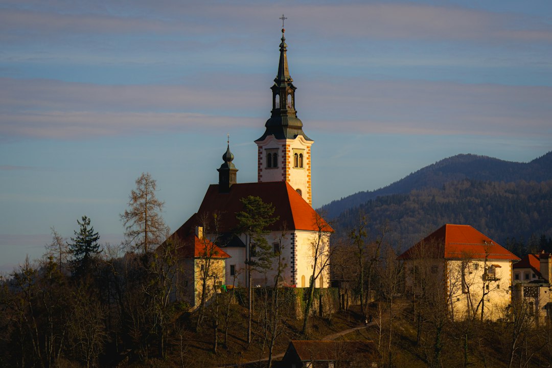 Jaskinia Mroźna: la grotta di ghiaccio dei Tatra - Kiry 26 | Secret World Trip Planner