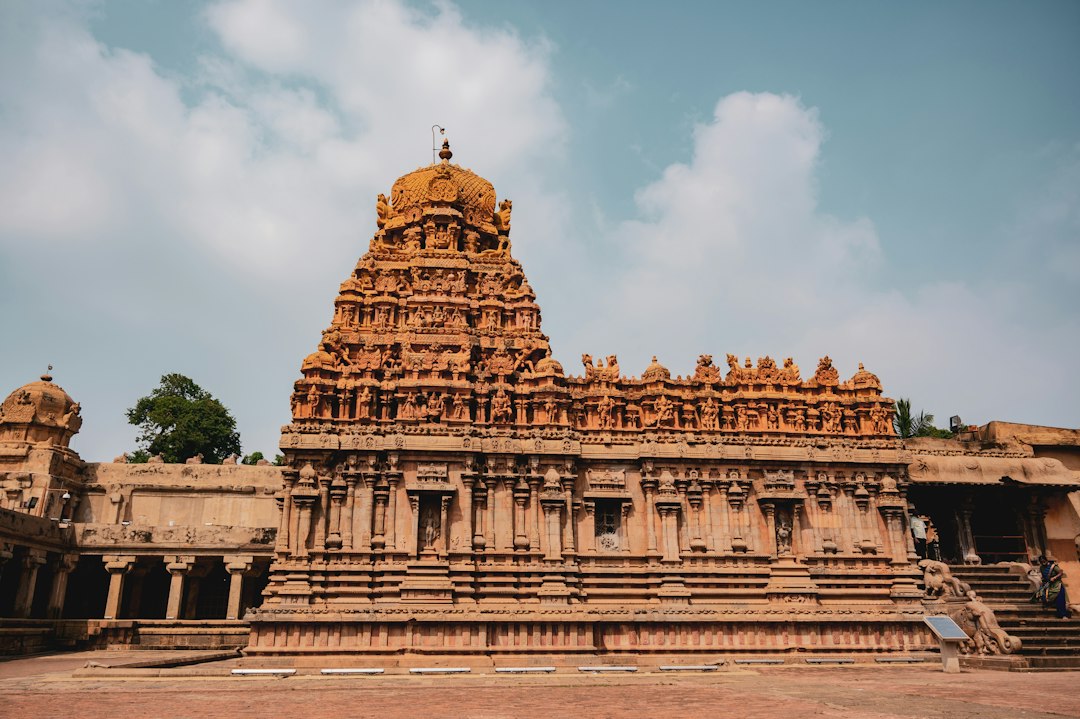 Meenakshi Temple: Divine Sculptures in Madurai - Madurai | Secret World Trip Planner