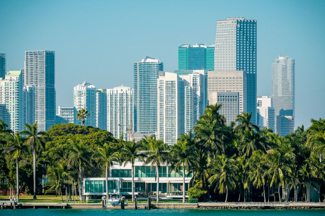 Secret World vs Wanderlog: quale app scegliere per Miami 2026 - Miami | Secret World Trip Planner
