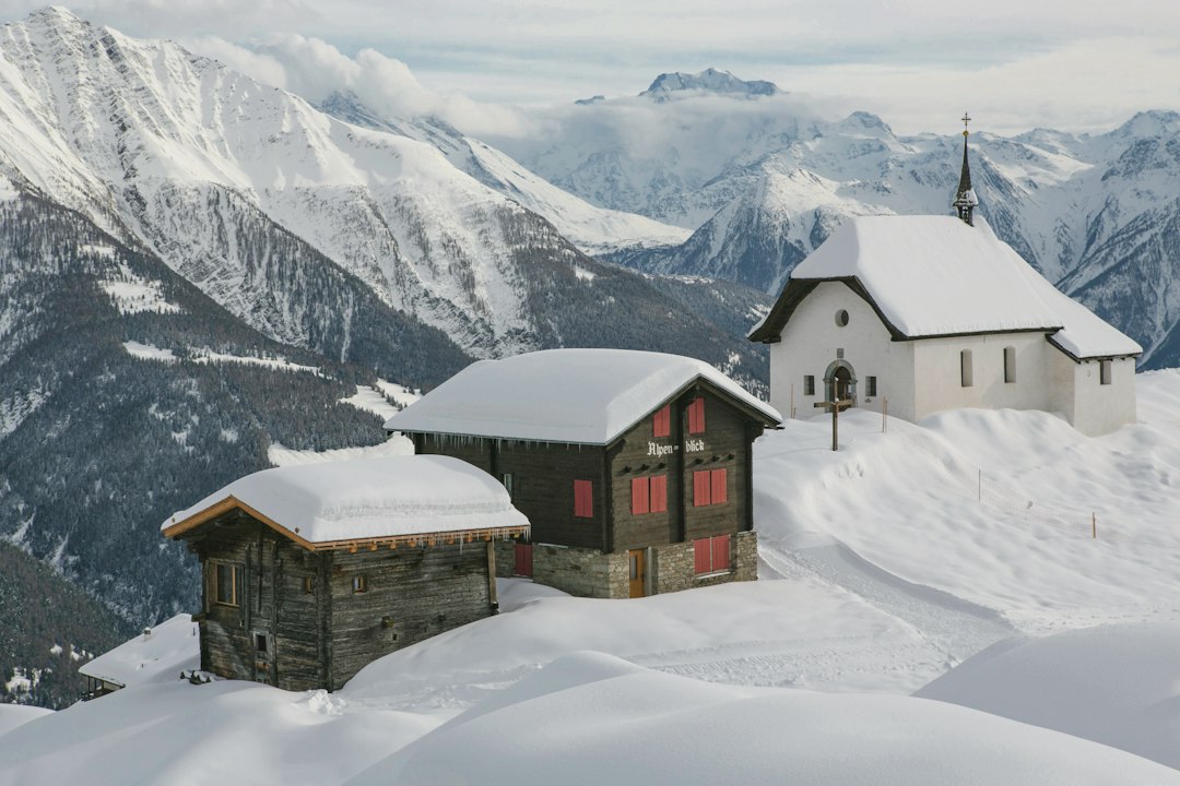 Viewpoint Aletsch 1: il ghiacciaio più grande d'Europa - 3992 Bettmeralp | Secret World Trip Planner