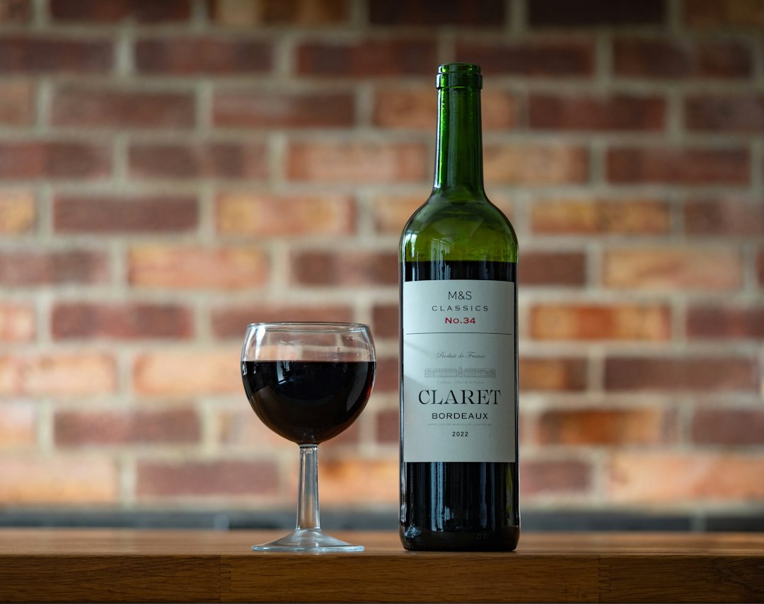 Clos Cabrière: vini e cantina nella roccia di Franschhoek - Franschhoek | Secret World Trip Planner