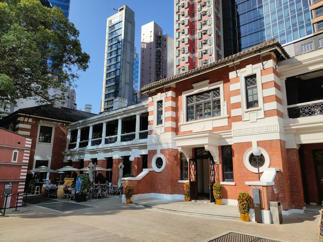 Scopri l'Incanto del Hong Kong Palace Museum - Tsim Sha Tsui | Secret World Trip Planner