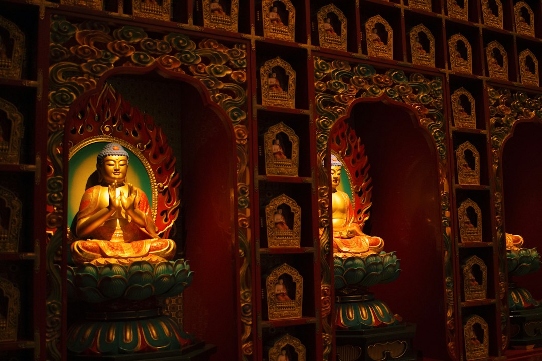 Scopri il Buddha Tooth Relic Temple di Singapore — 288 S Bridge Rd