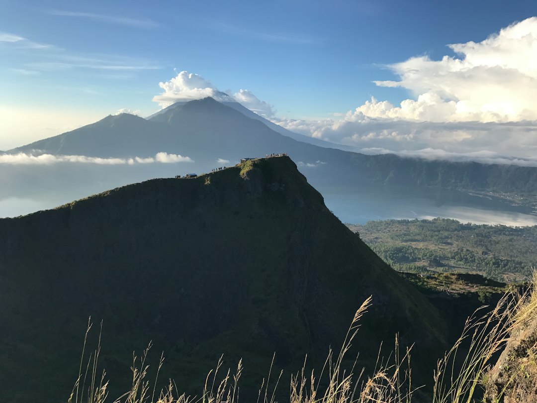 Trekking al Monte Batur: l'alba sul vulcano di Bali - Bangli Regency | Secret World Trip Planner