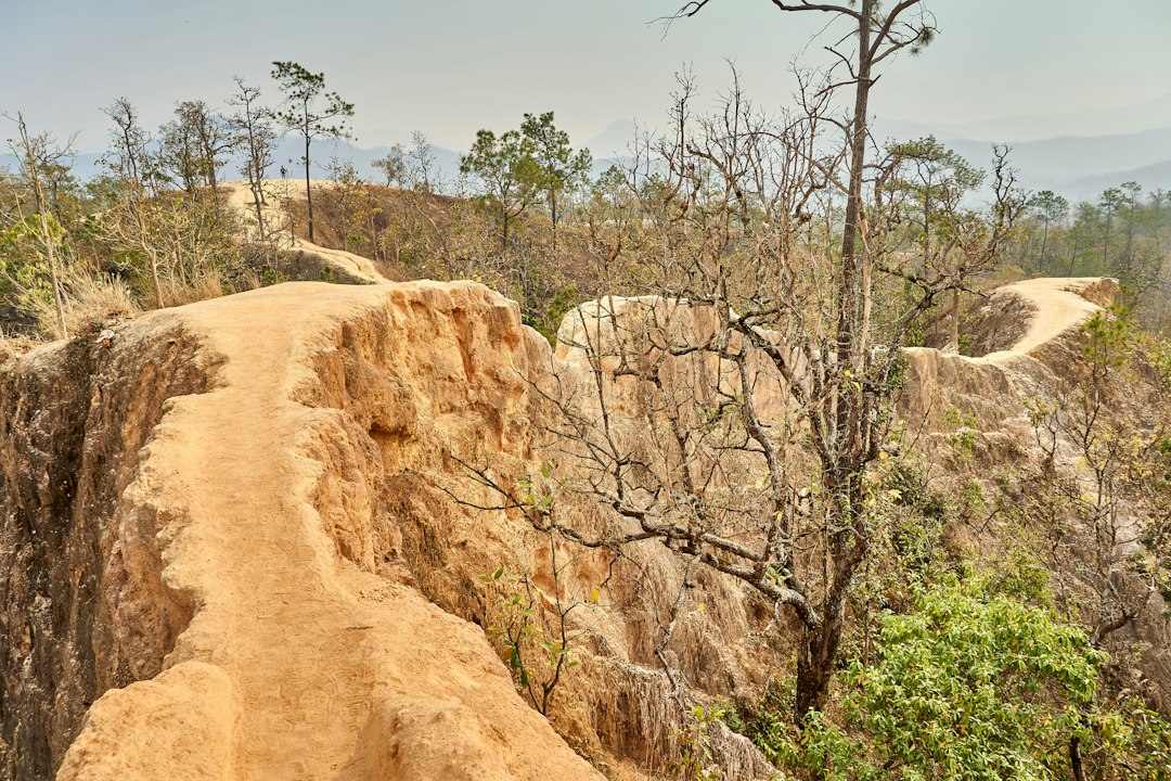 Khao Sam Roi Yot: paludi e pinnacoli di calcare - Kui Buri District | Secret World Trip Planner