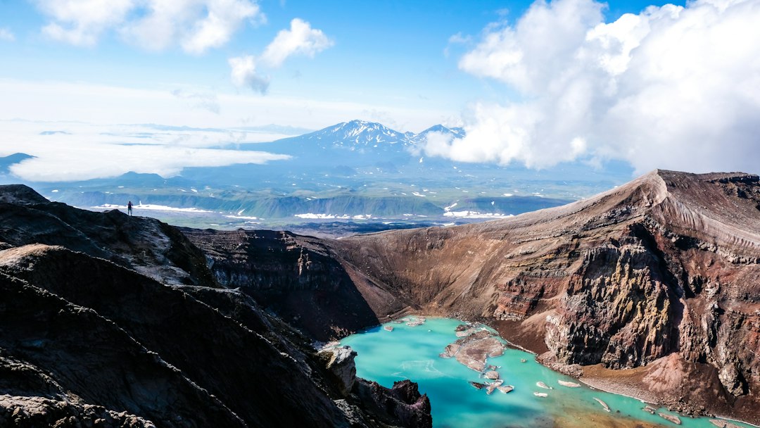 Gorely: il vulcano dai laghi acidi della Kamchatka - Kamchatka Krai | Secret World Trip Planner