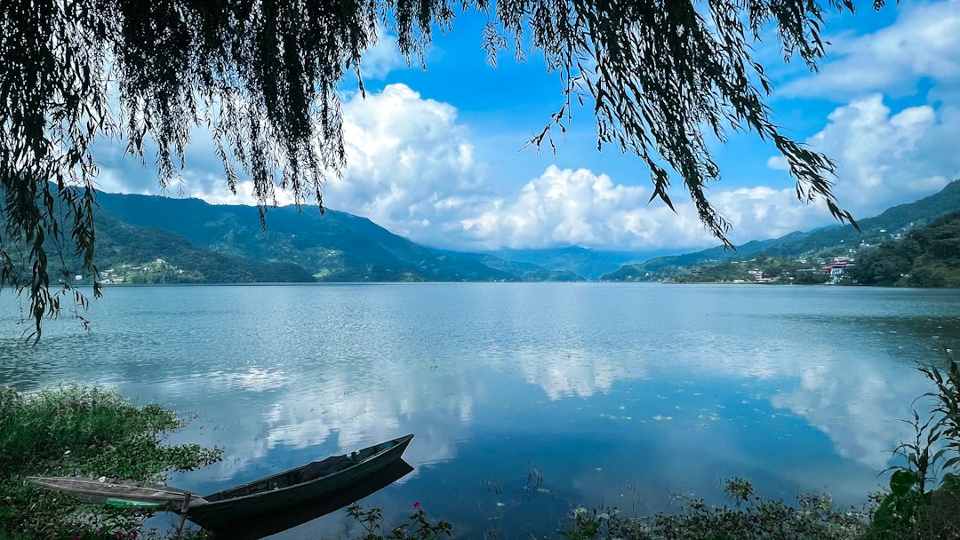 Lago Rara, Nepal: il gioiello turchese dell'Himalaya - Rara | Secret World Trip Planner