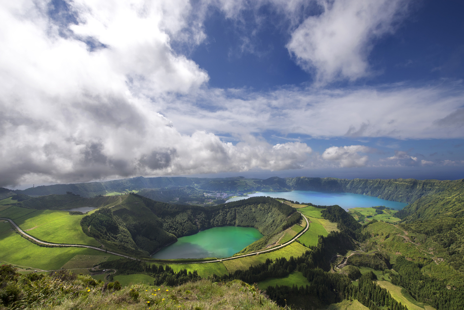 Lac de cratère Lagoa de Santiago, îles Açores - Lagoa de Santiago | Secret World Trip Planner