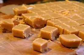 Scottish Tablet is a sugary confection from Scotland — Edimburgo