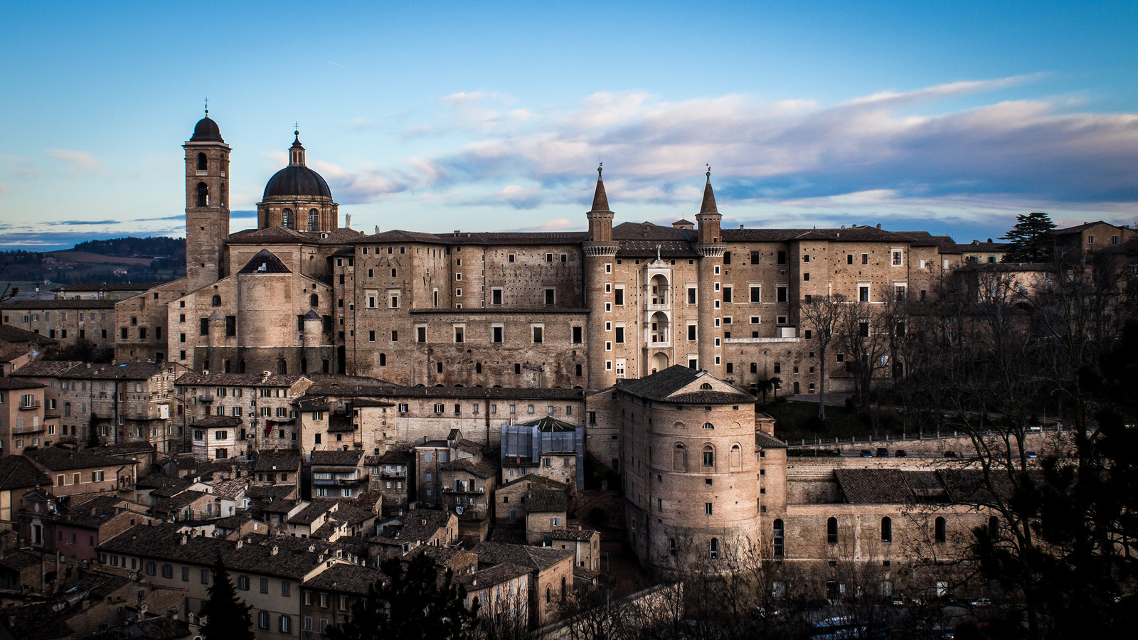 Unesco / Urbino biểu tượng của sự phục Hưng - Urbino PU | Secret World Trip Planner