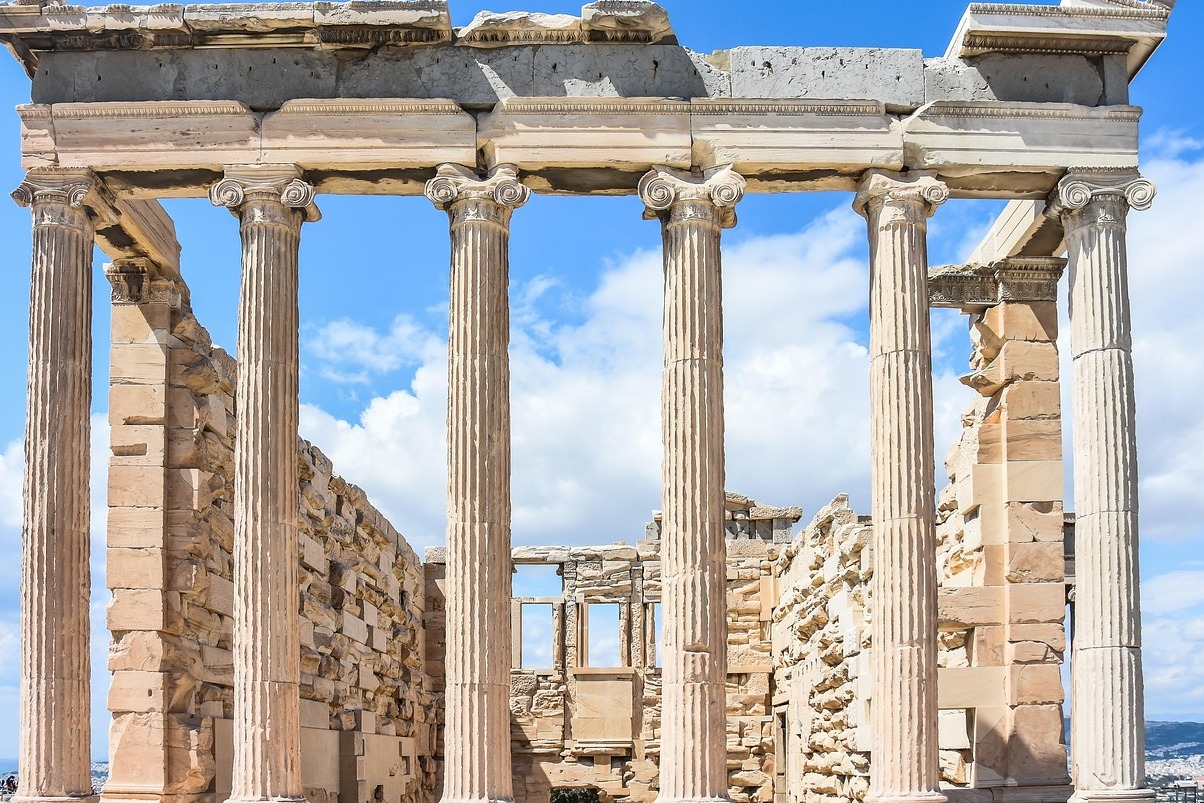 Athens and the stunning Acropolis - Atene | Secret World Trip Planner