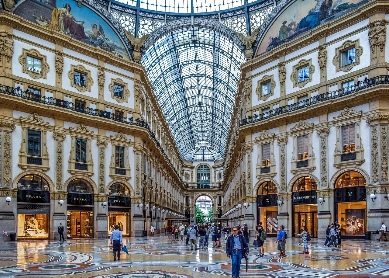 Milano | Galleria Vittorio Emanuele II - Milano | Secret World Trip Planner
