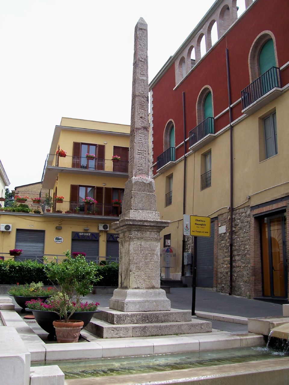 બેનેવેન્ટો અને ઇજિપ્ત - Benevento | Secret World Trip Planner