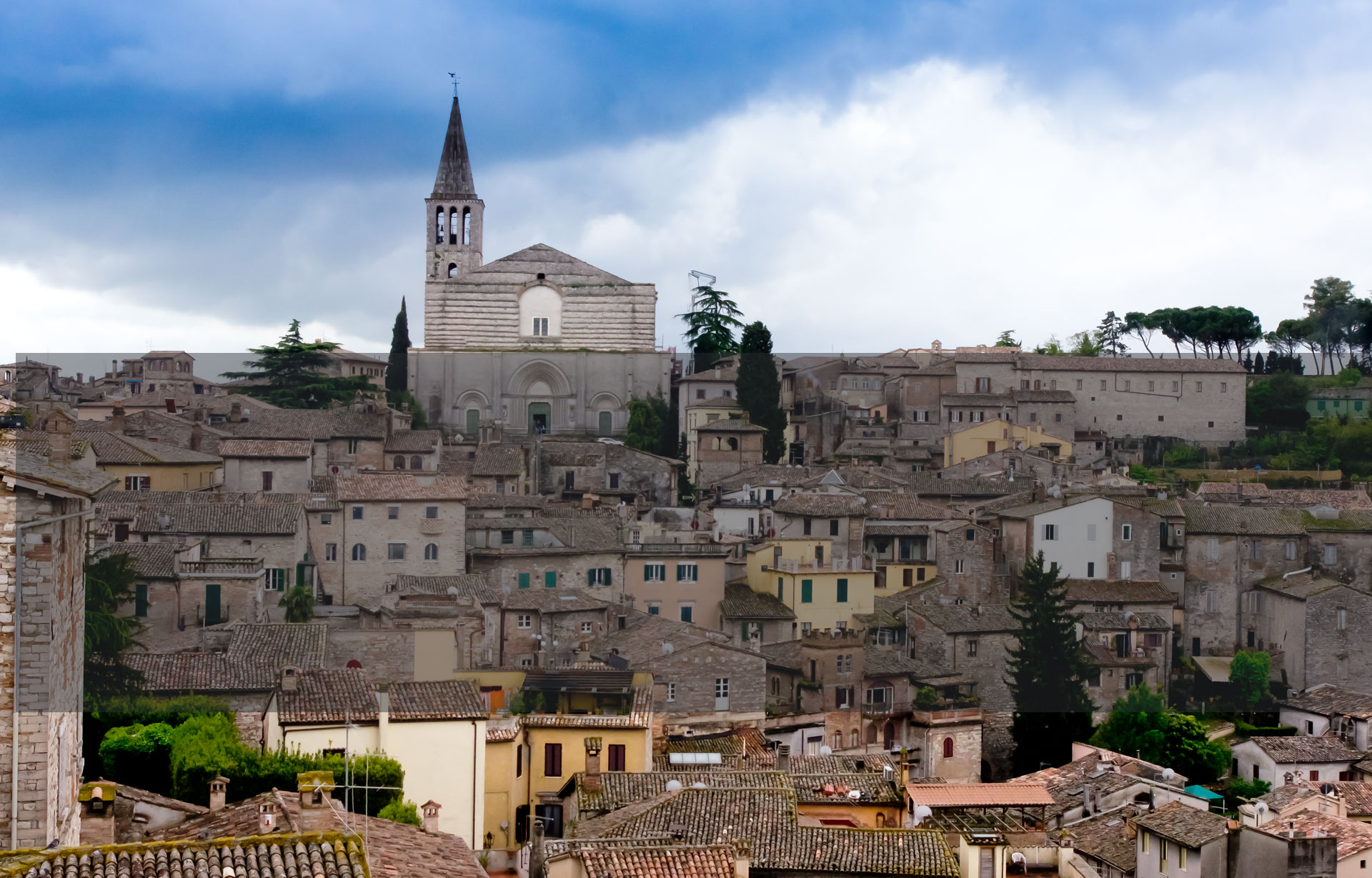 આજે - Todi | Secret World Trip Planner