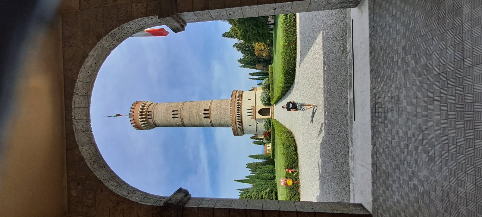 Torre monumentale di San Martino - Desenzano del Garda | Secret World Trip Planner
