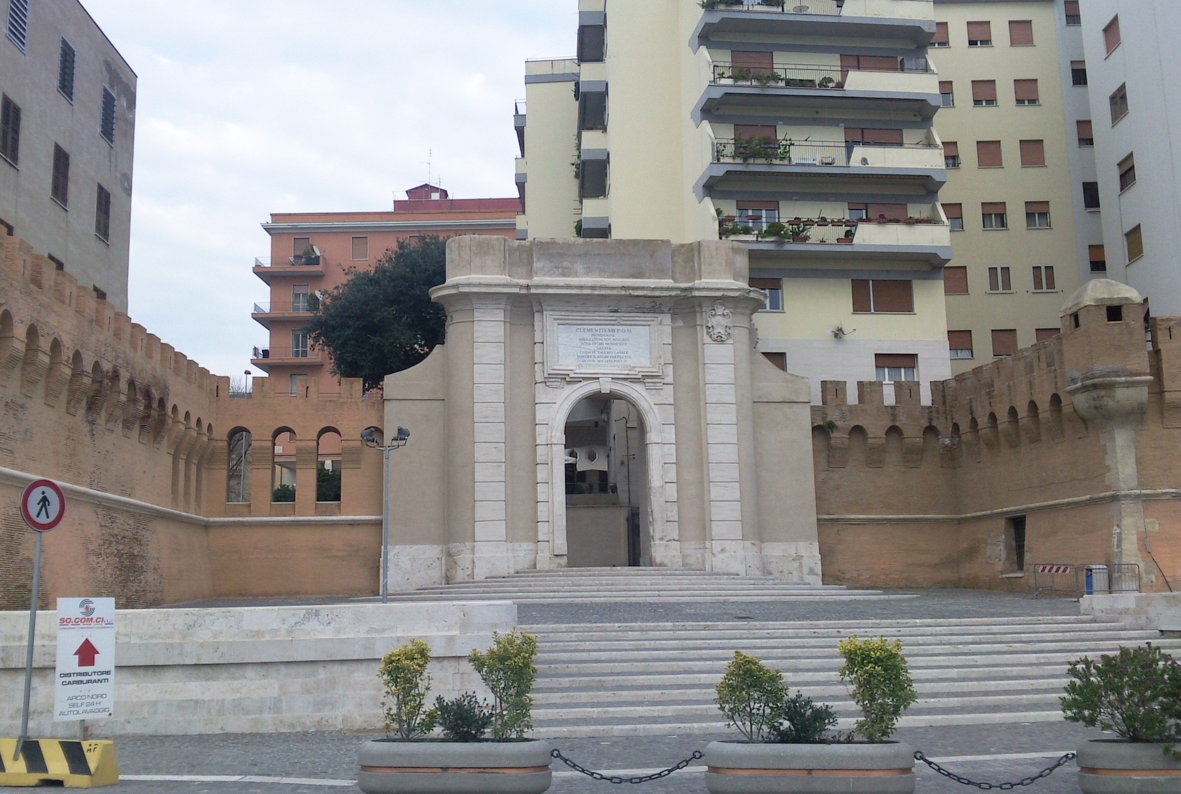 Kabisera (at pinakamalaking lungsod) - Civitavecchia | Secret World Trip Planner