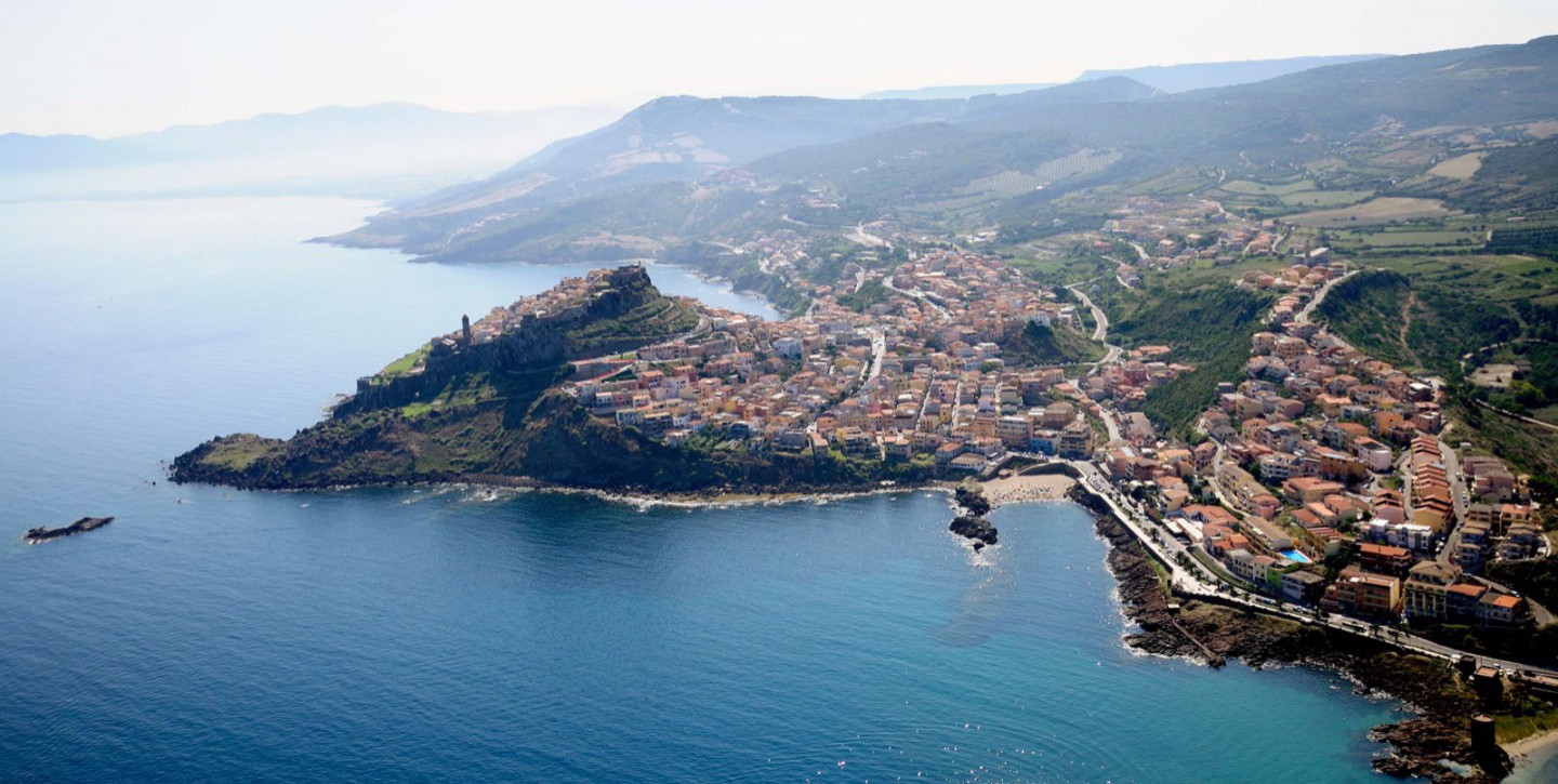 كاستيلساردو - Castelsardo | Secret World Trip Planner