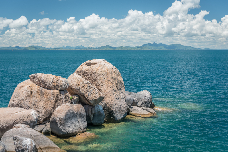 മലാവി തടാകം - T378 | Secret World Trip Planner