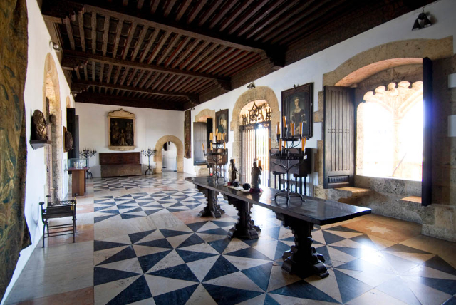 ALCAZAR DE COLON - Santo Domingo | Secret World Trip Planner