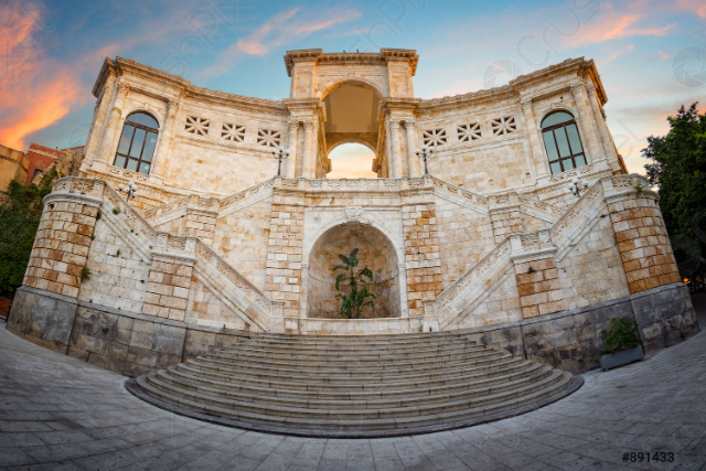 കോട്ടകളും ഗോപുരങ്ങളും - Cagliari | Secret World Trip Planner