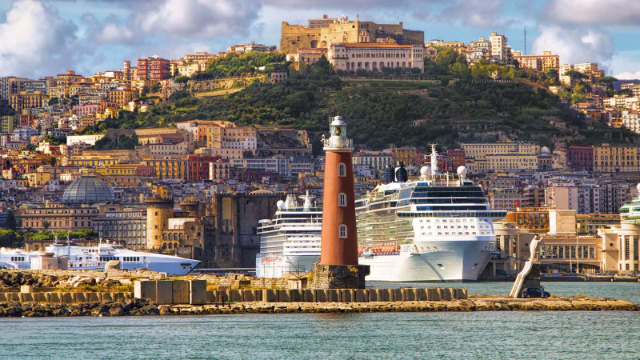 Castel Sant'Elmo - Napoli | Secret World Trip Planner