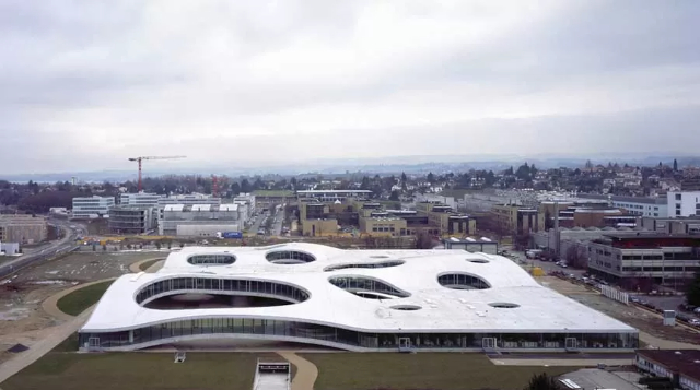 EPFL Ikaskuntza Zentroa - Ecublens | Secret World Trip Planner