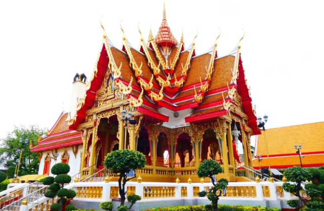 Vat Mahabutas - แขวง อ่อนนุช Khet Suan Luang | Secret World Trip Planner