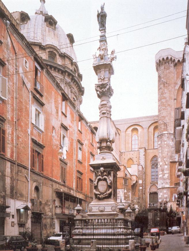 Obélisque ou flèche de San Gennaro - Napoli | Secret World Trip Planner