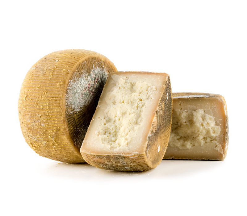 Pecorino di Carmasciano - Rocca San Felice | Secret World Trip Planner