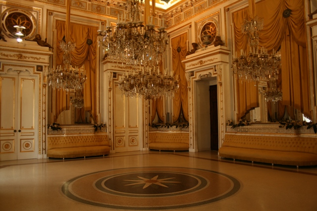 Hertogakastali Corigliano Calabro - Corigliano Calabro | Secret World Trip Planner