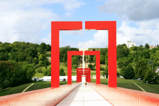 Asse maggiore - Cergy | Secret World Trip Planner