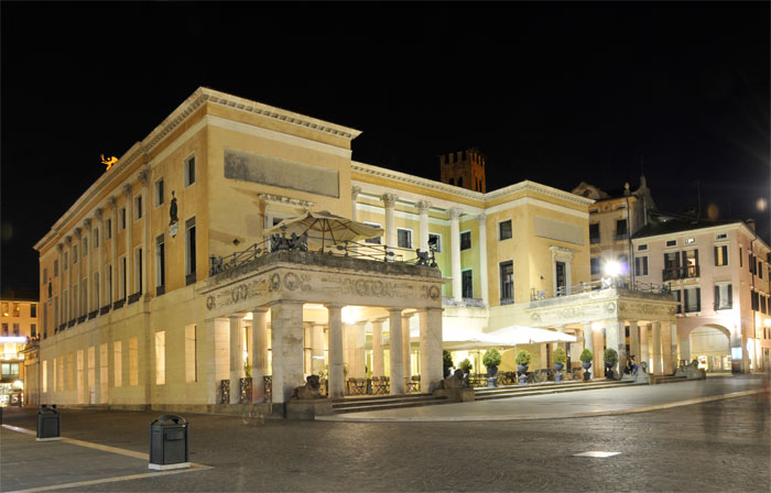 Pedrocchi kaffi - Padova | Secret World Trip Planner