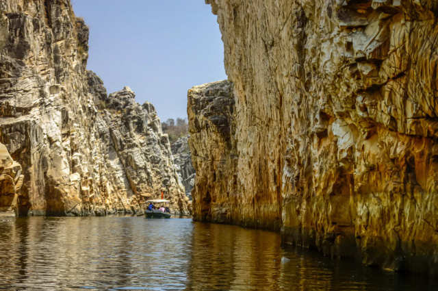 Le gole di marmo di Jabalpur - Bhedaghat | Secret World Trip Planner