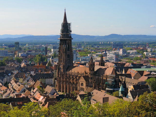 Ministri i Freiburgut - Freiburg im Breisgau | Secret World Trip Planner