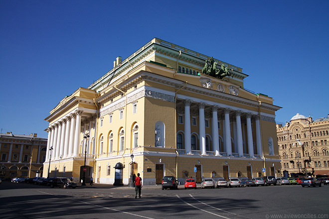 Nhà Hát Alexandrinsky - Sankt-Peterburg | Secret World Trip Planner