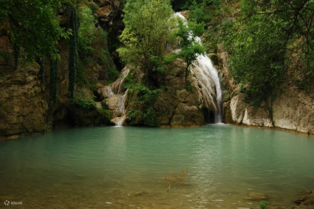 Cascata di Hotnitsa (Kaya Bunar) - Hotnitsa | Secret World Trip Planner