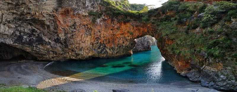 ਆਰਕੋਮੈਗਨੋ ਸੀਕਰੇਟ ਬੀਚ - San Nicola Arcella | Secret World Trip Planner