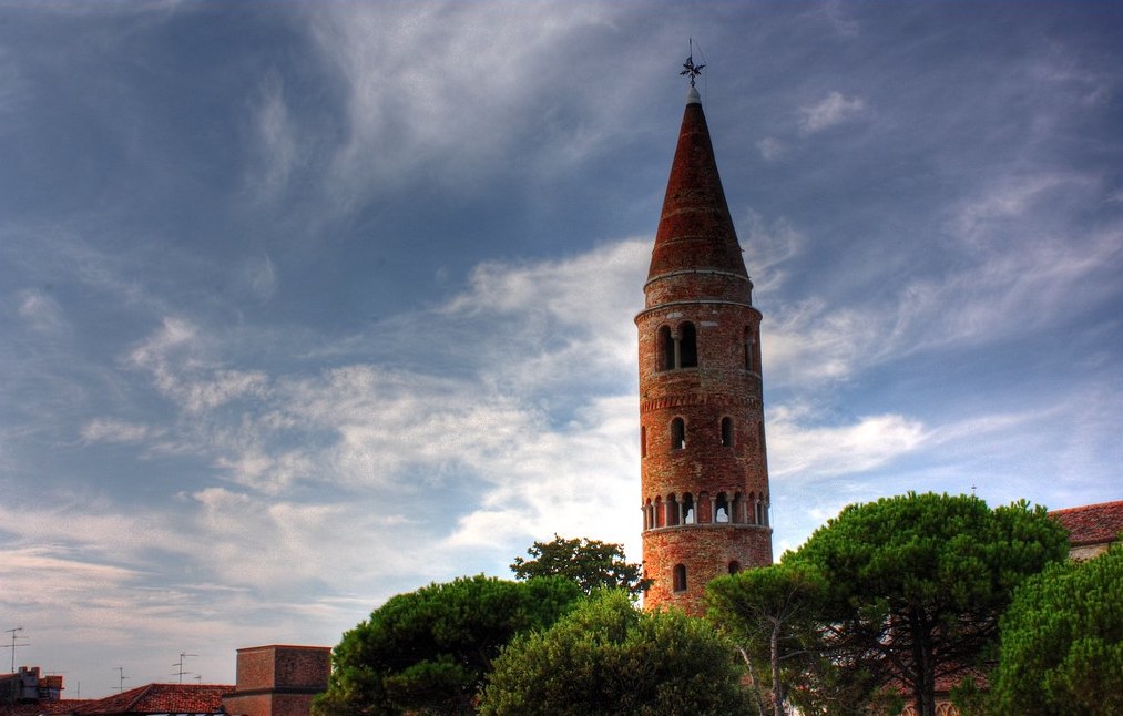 Torre do Sino da Catedral de Caorle - Caorle | Secret World Trip Planner