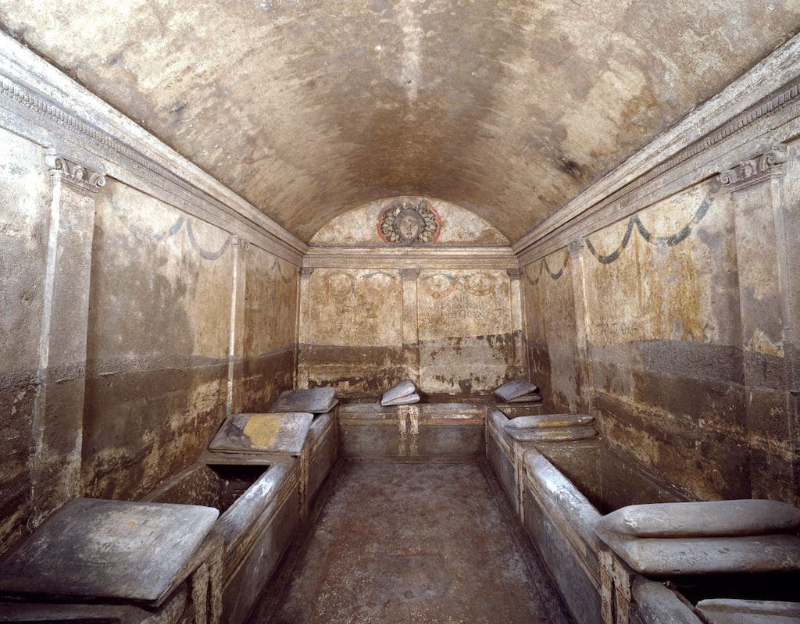 သလင်းကျောက်၏ Hypogeum - Napoli | Secret World Trip Planner