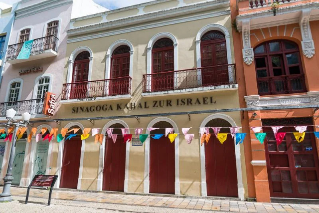 Sinagoga Kahal Zur Israel — PE