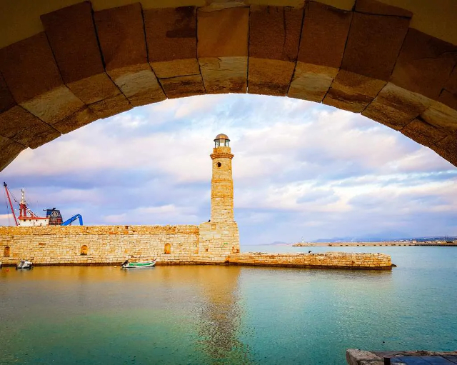 Maják Rethymno - Rethimno | Secret World Trip Planner