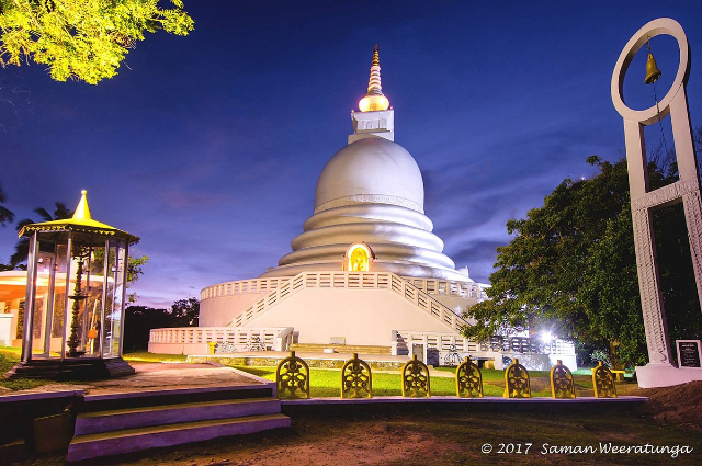 Unawatuna fredspagode - Unawatuna | Secret World Trip Planner