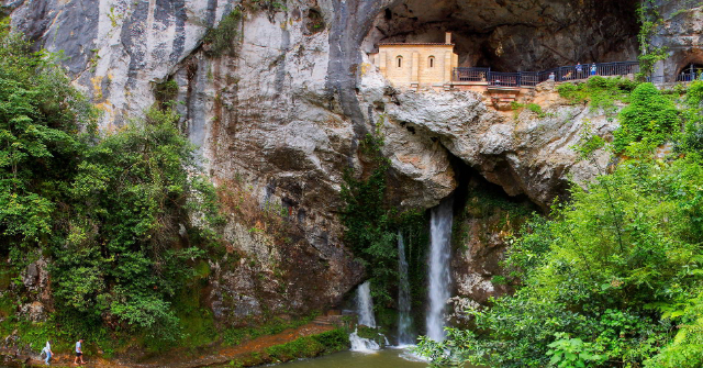 Kovadonga qo'riqxonasi - Covadonga | Secret World Trip Planner