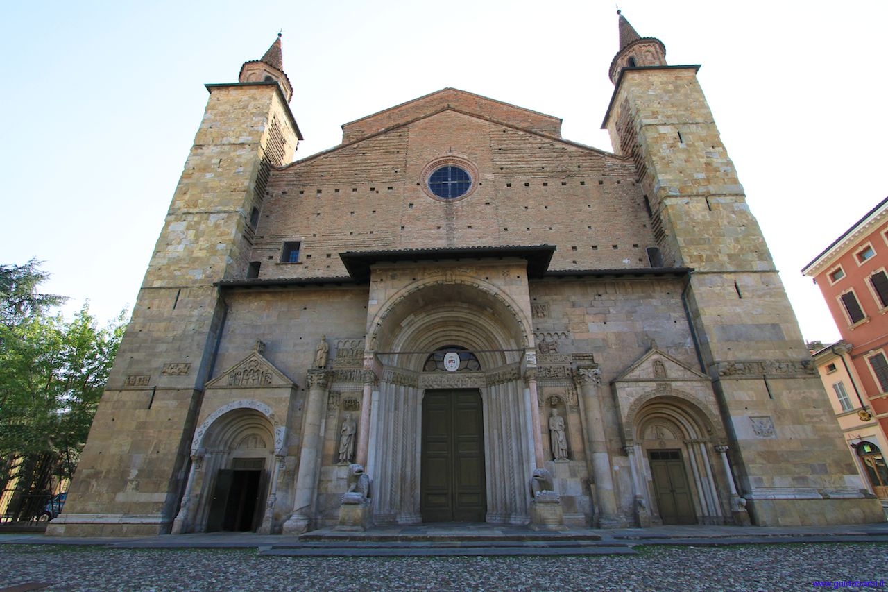 Catedral de Fidenza - Fidenza | Secret World Trip Planner