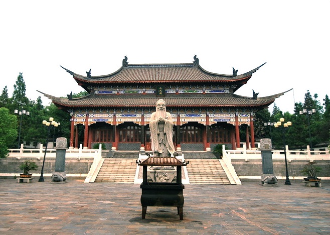 ಕನ್ಫ್ಯೂಷಿಯಸ್ ಕುಟುಂಬ ಮಹಲು - Jining Shi | Secret World Trip Planner