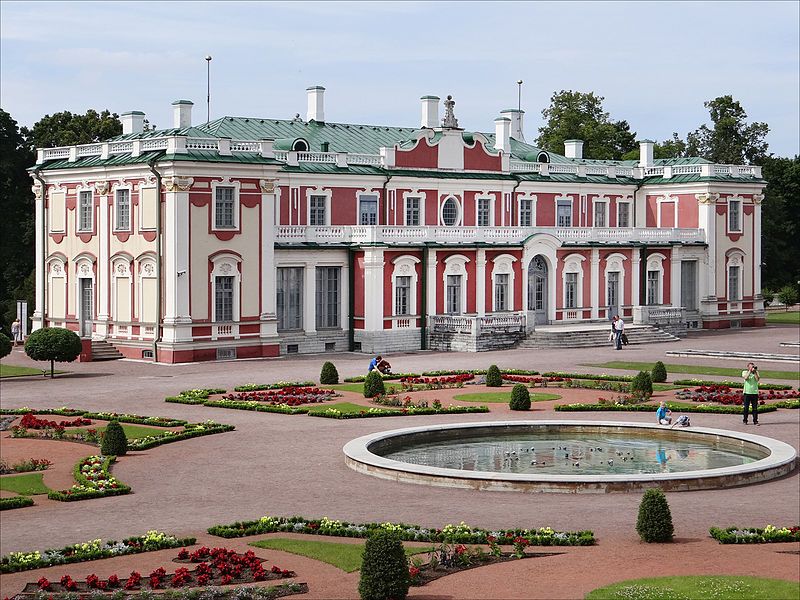 Kadriorgo Rūmai ( Catherinethal ) - Tallinn | Secret World Trip Planner