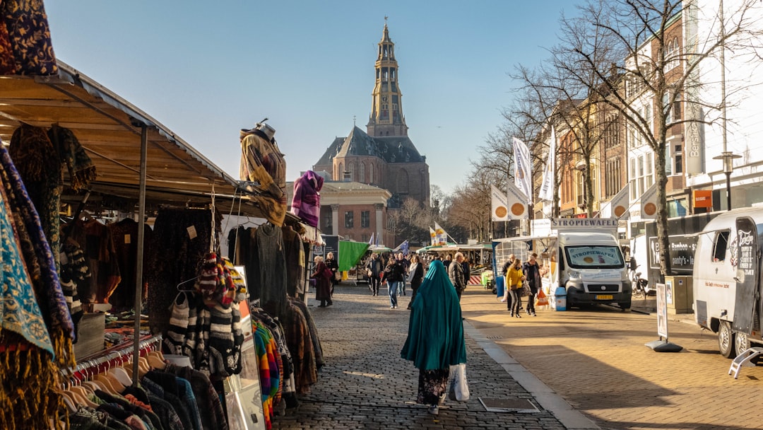 Albert Cuyp Markt, ein großer Straßenmarkt - Amsterdam | Secret World Trip Planner