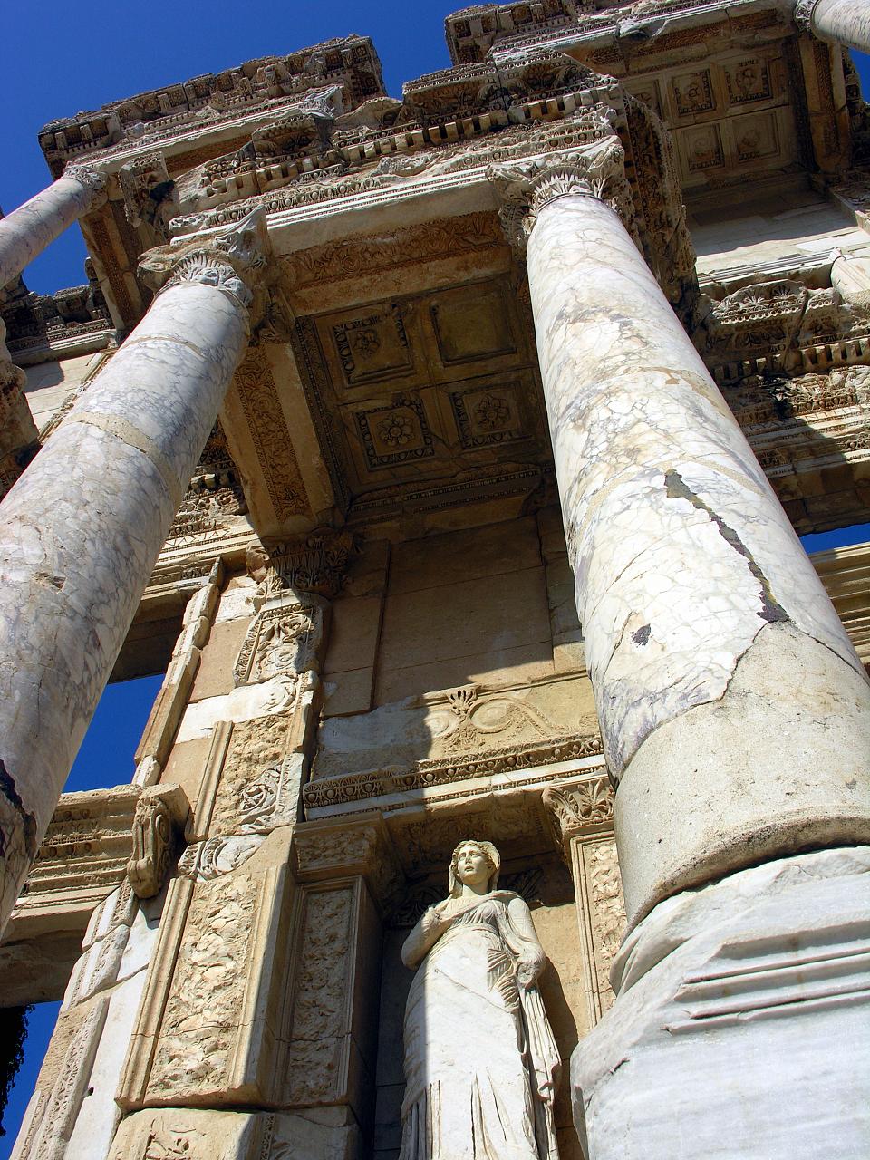 Turkey | Library of Celsus - Acarlar Mahallesi | Secret World Trip Planner