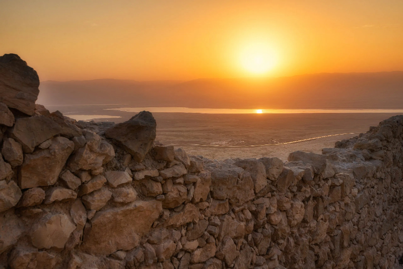 Lindja e diellit në Masada - Masada | Secret World Trip Planner