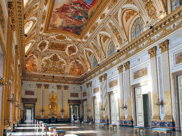 Кралският дворец в Казерта - Caserta | Secret World Trip Planner